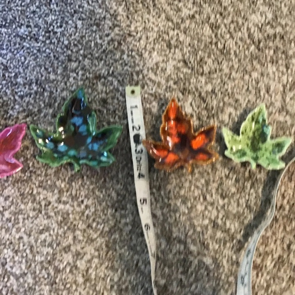 5 Hand Made Art Iridescent Colors Leaf Shaped Nesting Plates small - Picture 4 of 5